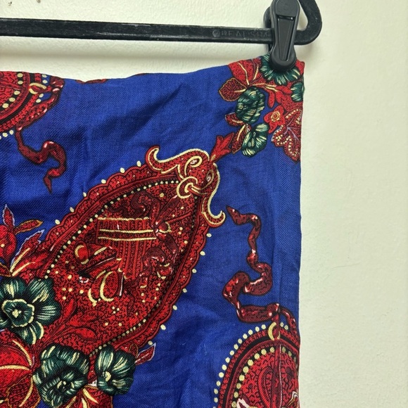 Oscar De La Renta Wool Scarf - Picture 4 of 12